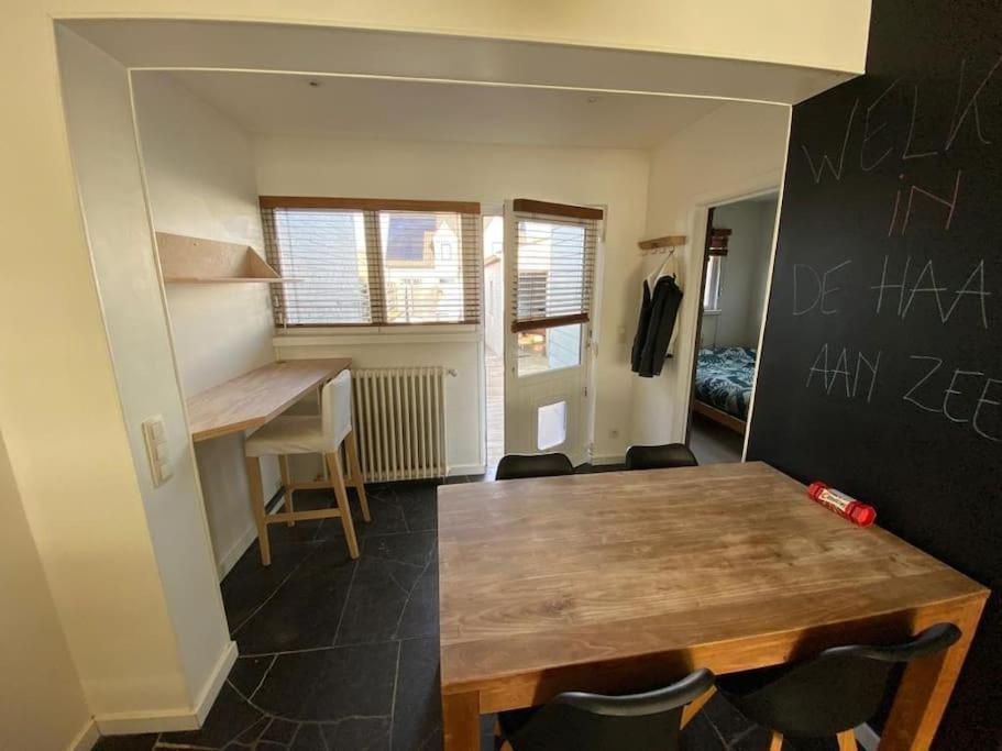 Vila Cosy Beachhouse Within Walking Distance Of The Sea De Haan Exteriér fotografie