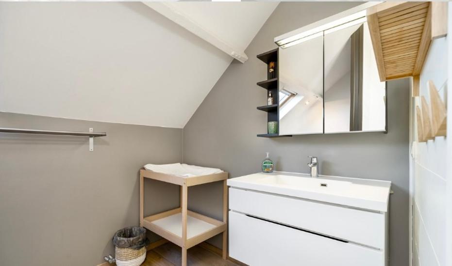 Vila Cosy Beachhouse Within Walking Distance Of The Sea De Haan Exteriér fotografie